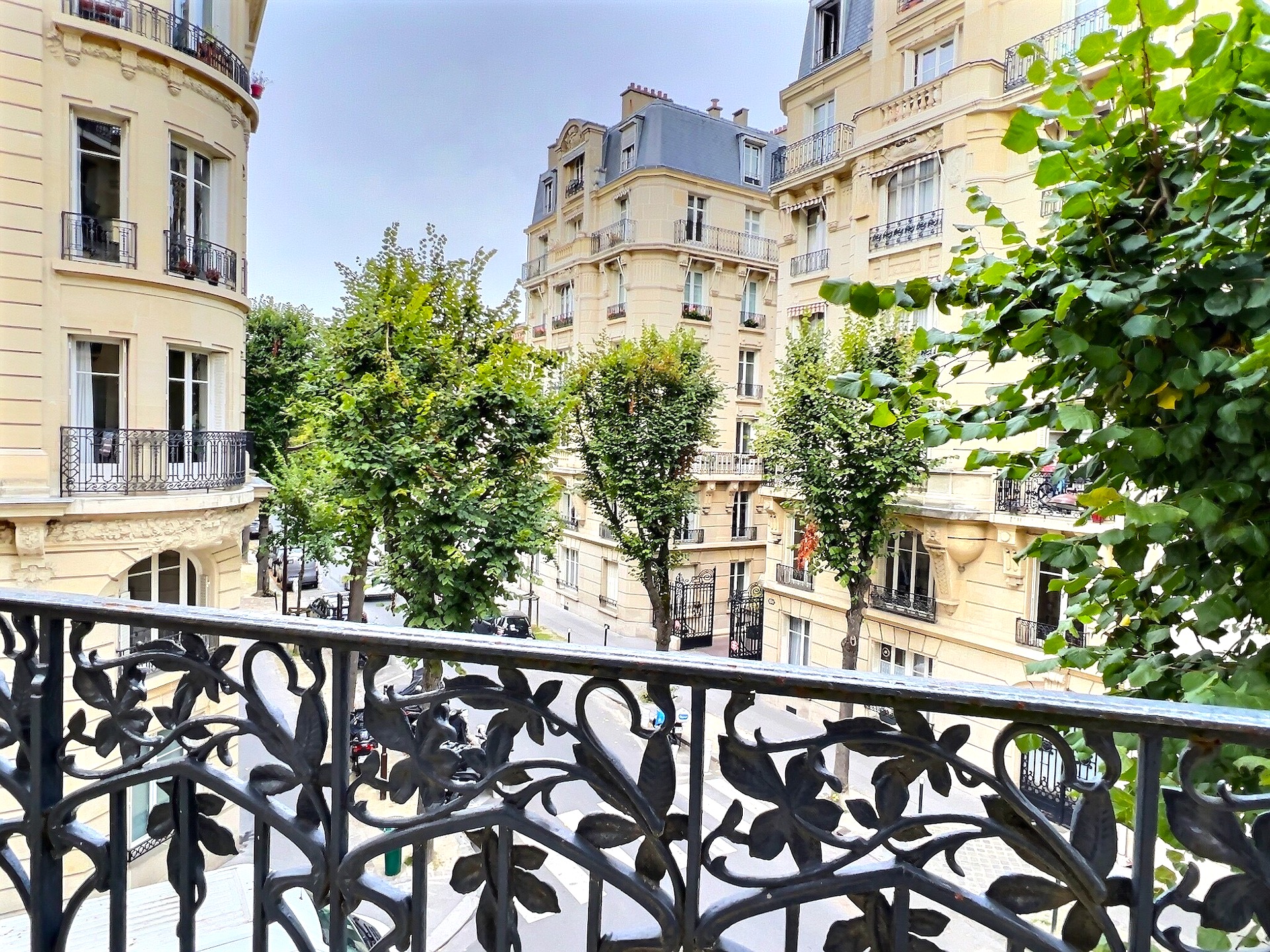 Neuilly - Jean Mermoz / Chezy — Foto 2