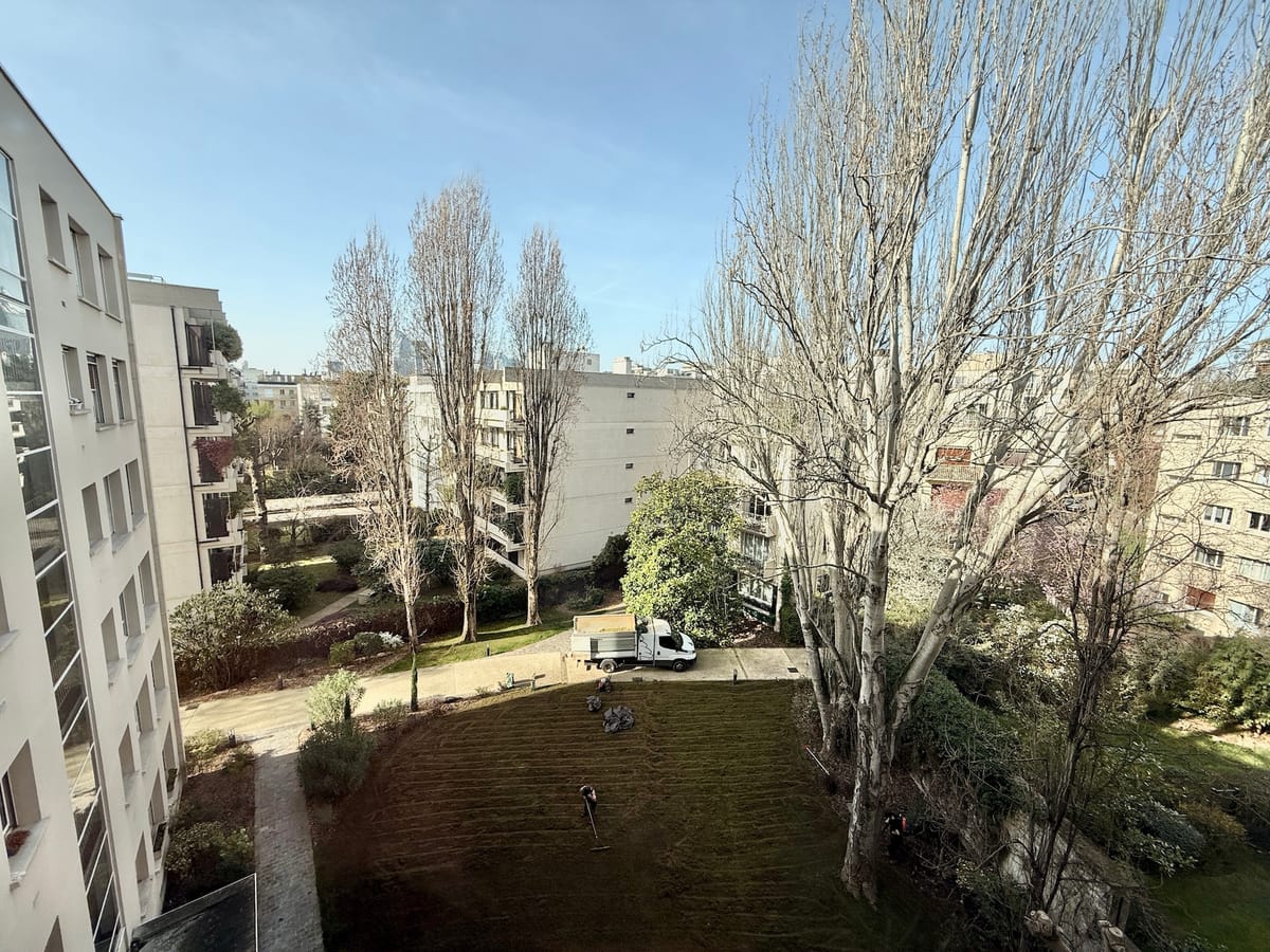 Neuilly - Bd de la saussaye — vue 2