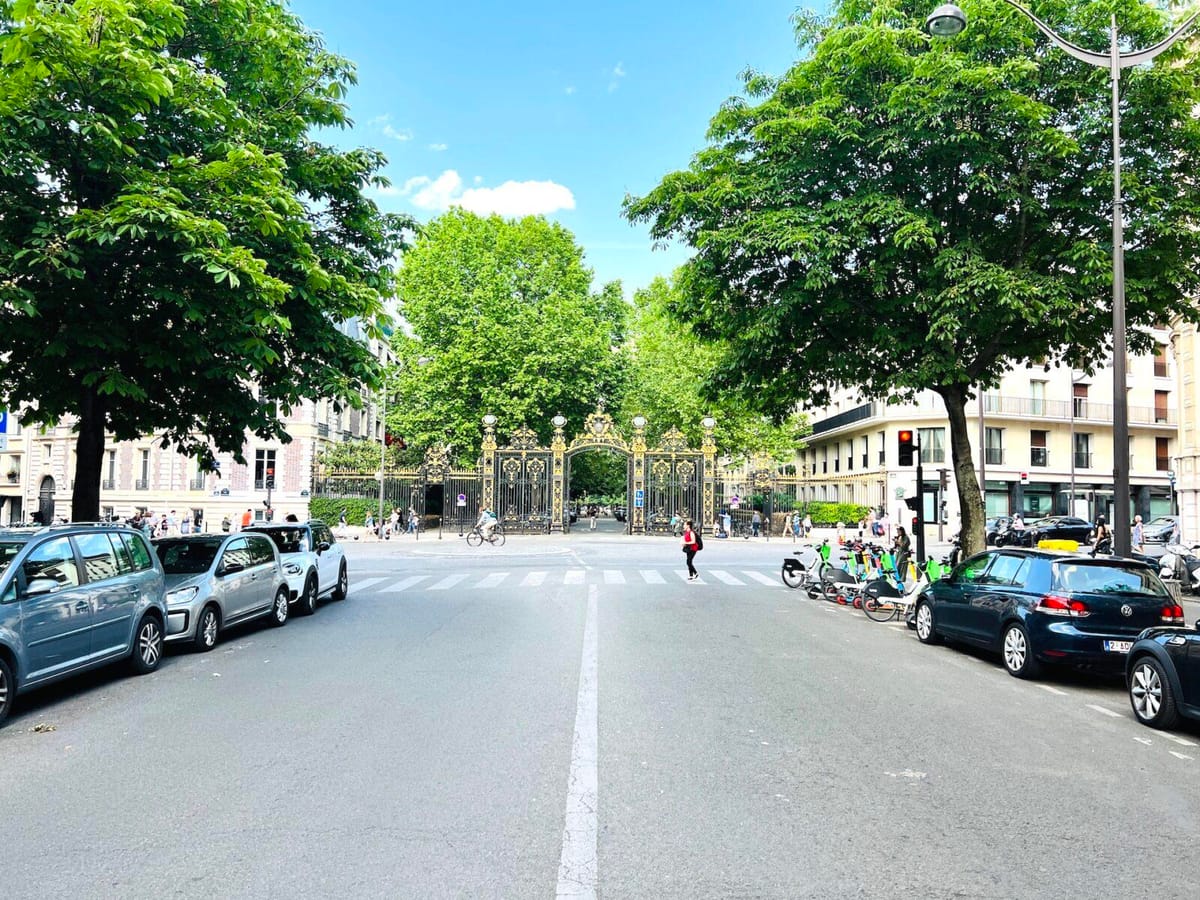 Paris 8